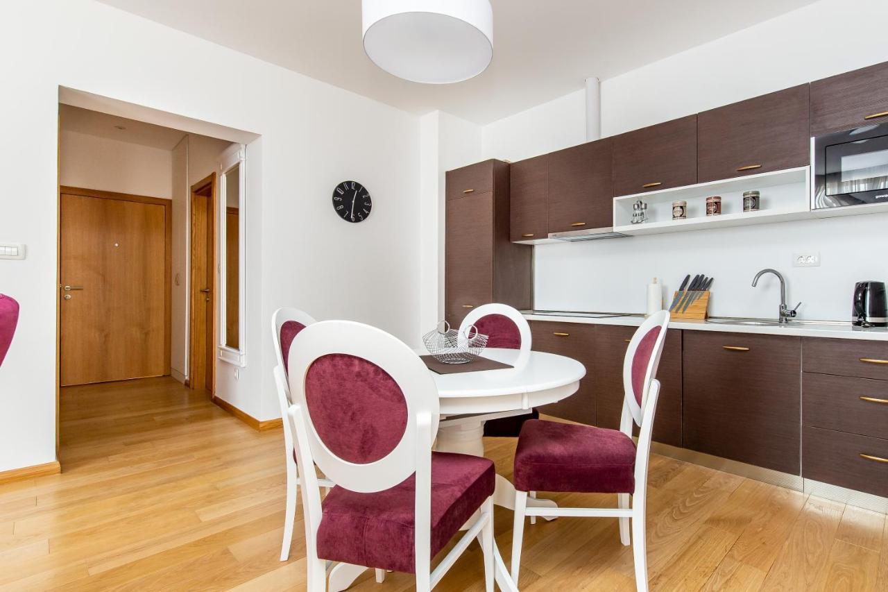 Apartments Lora In Apart-Hotel Budva Exterior photo
