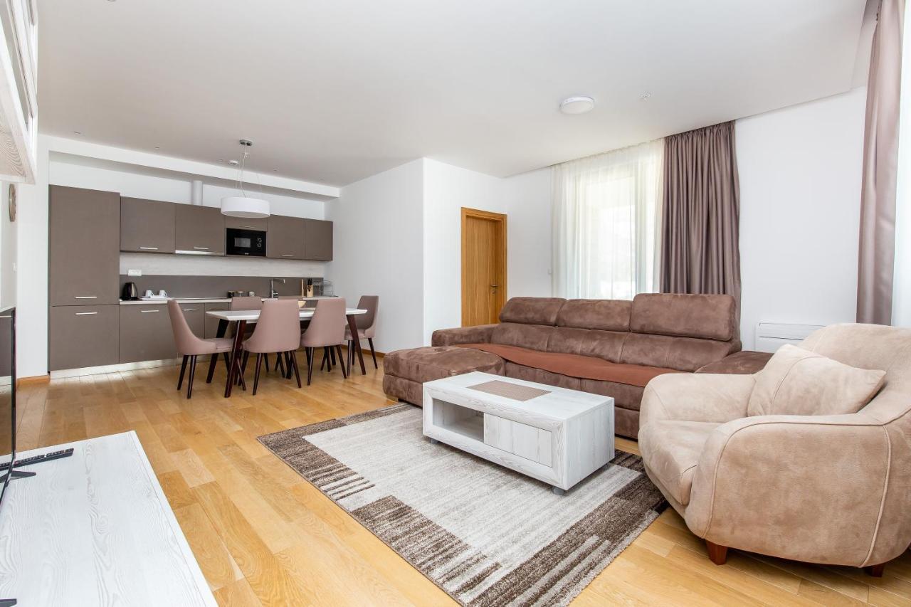 Apartments Lora In Apart-Hotel Budva Exterior photo