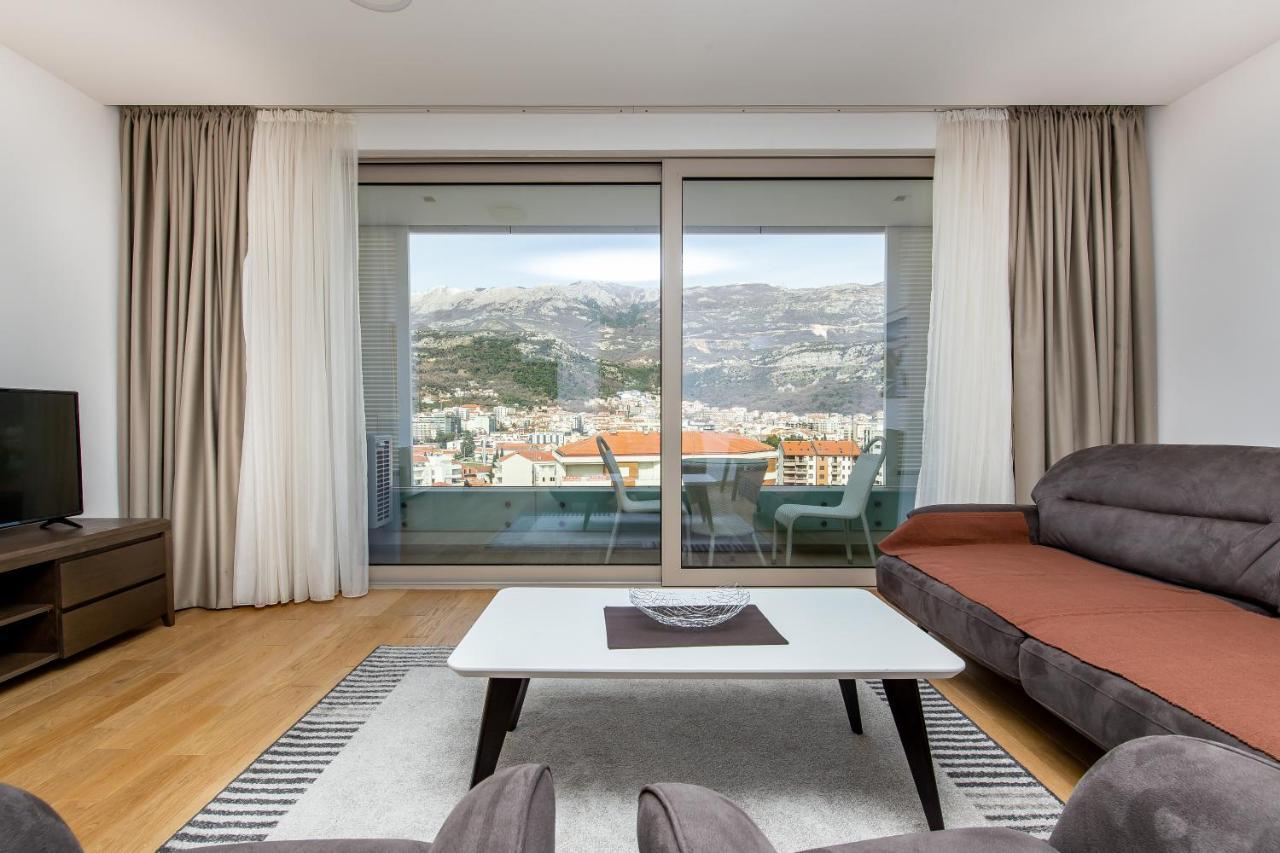 Apartments Lora In Apart-Hotel Budva Exterior photo