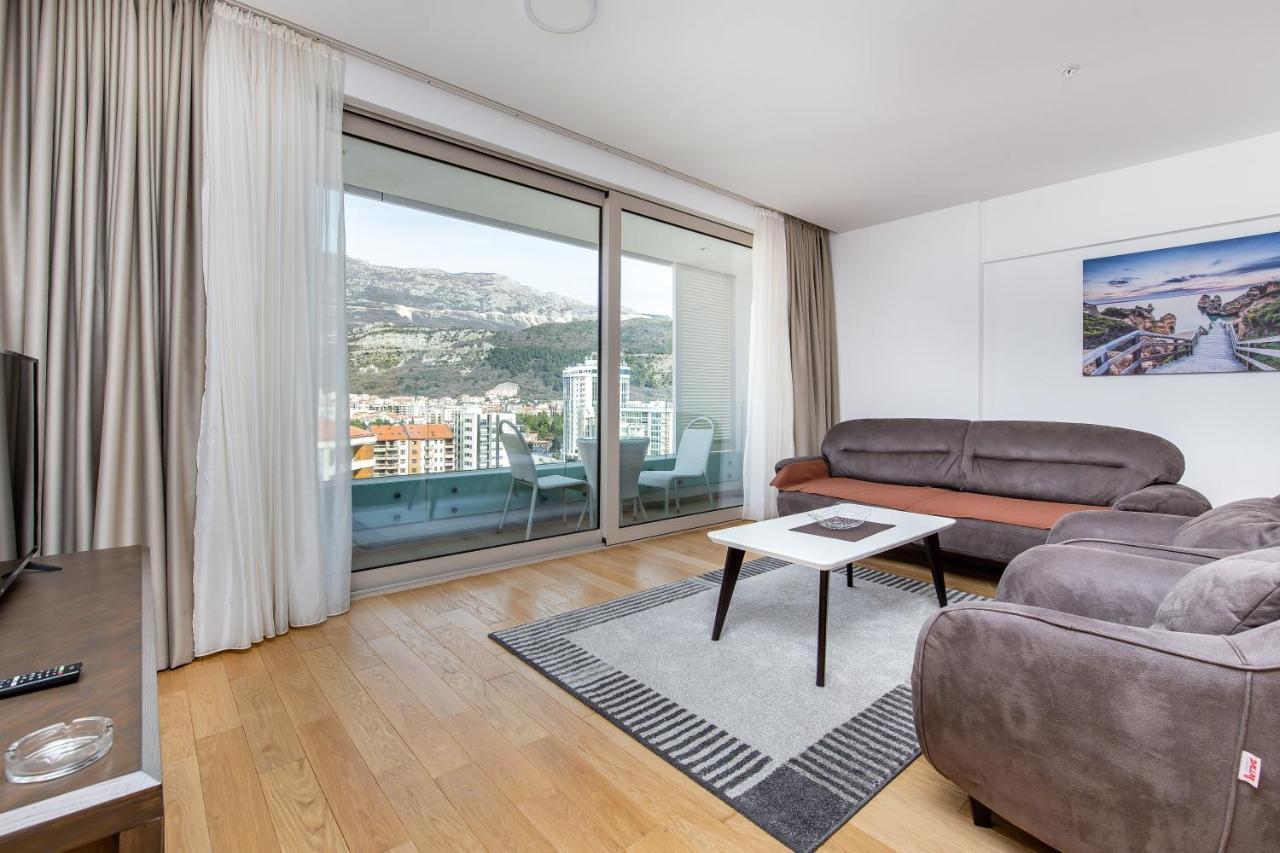 Apartments Lora In Apart-Hotel Budva Exterior photo